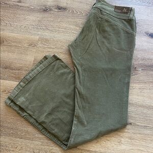 Bella Dahl Olive Green Corduroy Flare Vintage Pants